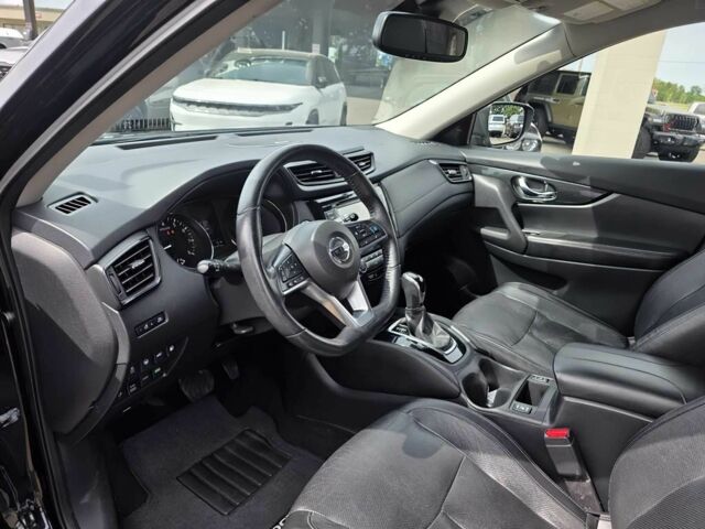 Черный Ниссан Rogue, объемом двигателя 2.5 л и пробегом 44 тыс. км за 13000 $, фото 8 на Automoto.ua