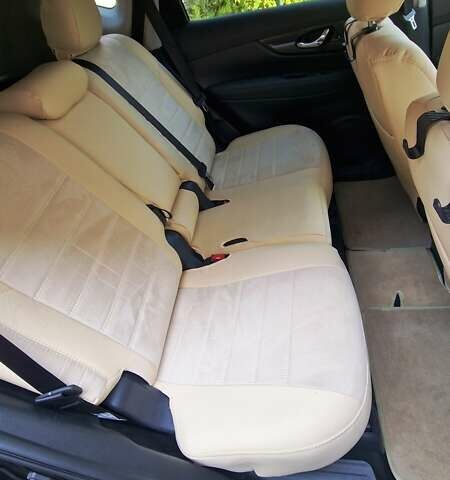 Черный Ниссан Rogue, объемом двигателя 2.49 л и пробегом 49 тыс. км за 16200 $, фото 7 на Automoto.ua