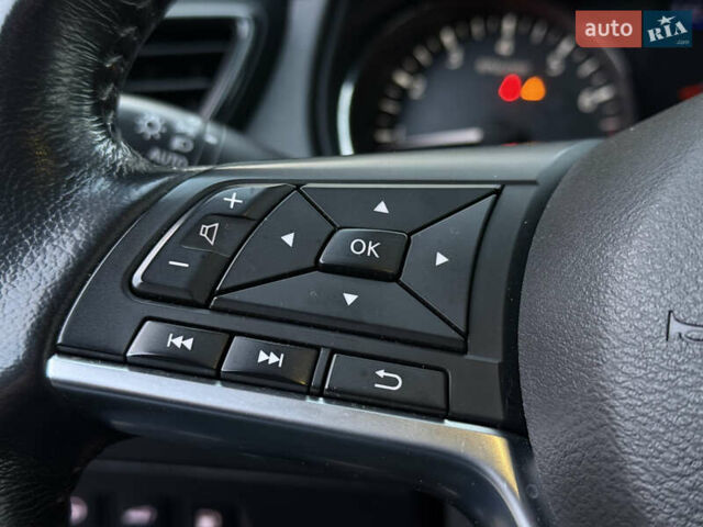 Черный Ниссан Rogue, объемом двигателя 2.49 л и пробегом 143 тыс. км за 17499 $, фото 30 на Automoto.ua