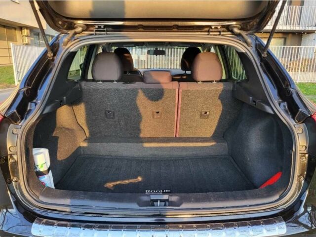 Черный Ниссан Rogue, объемом двигателя 2 л и пробегом 132 тыс. км за 9800 $, фото 15 на Automoto.ua