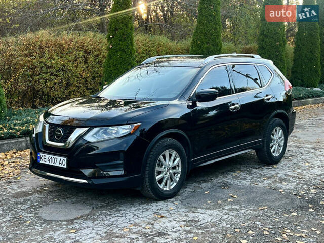 Ниссан Rogue 2019 в Днепре (Днепропетровске) на Automoto.ua Черный Ниссан Rogue, объемом двигателя 2.49 л и пробегом 50 тыс. км за 15900 $, фото 3 на Automoto.ua