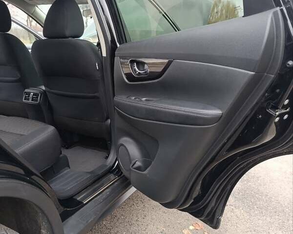 Чорний Ніссан Rogue, об'ємом двигуна 2.49 л та пробігом 68 тис. км за 17700 $, фото 31 на Automoto.ua