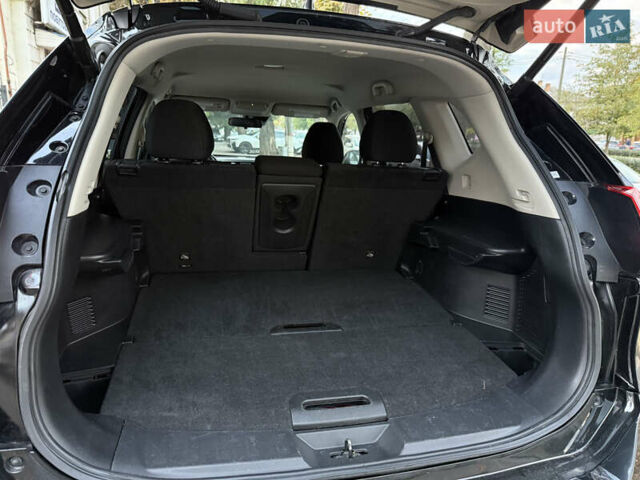 Черный Ниссан Rogue, объемом двигателя 2.49 л и пробегом 143 тыс. км за 17499 $, фото 48 на Automoto.ua
