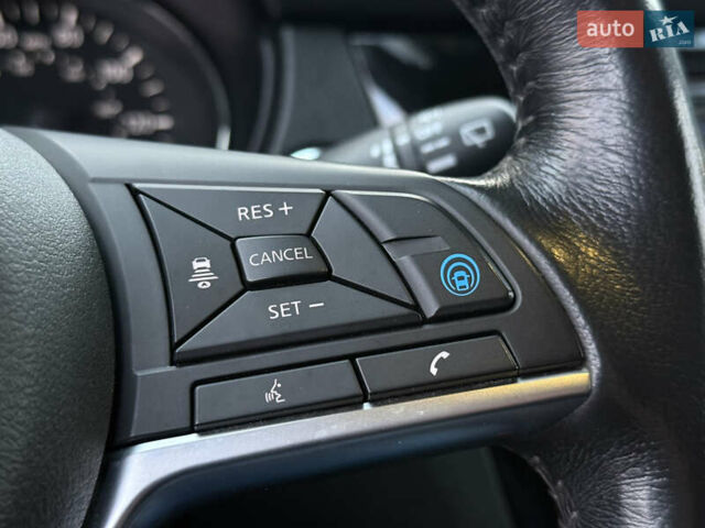 Черный Ниссан Rogue, объемом двигателя 2.49 л и пробегом 143 тыс. км за 17499 $, фото 31 на Automoto.ua