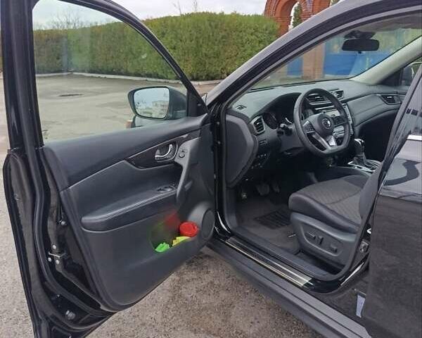 Чорний Ніссан Rogue, об'ємом двигуна 2.49 л та пробігом 68 тис. км за 17700 $, фото 27 на Automoto.ua