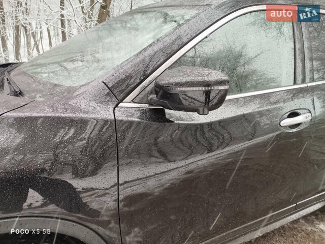 Чорний Ніссан Rogue, об'ємом двигуна 2.49 л та пробігом 257 тис. км за 14700 $, фото 3 на Automoto.ua