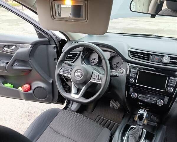 Чорний Ніссан Rogue, об'ємом двигуна 2.49 л та пробігом 68 тис. км за 17700 $, фото 57 на Automoto.ua