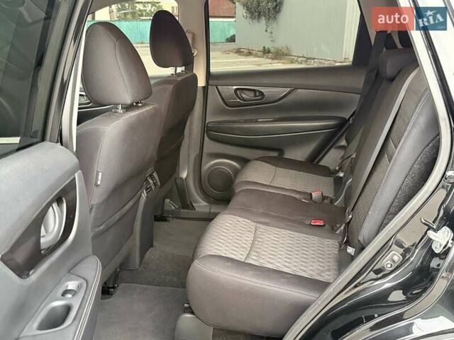 Черный Ниссан Rogue, объемом двигателя 2.49 л и пробегом 129 тыс. км за 13700 $, фото 46 на Automoto.ua