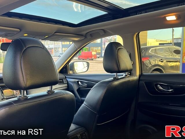 Черный Ниссан Rogue, объемом двигателя 2.5 л и пробегом 96 тыс. км за 16800 $, фото 9 на Automoto.ua