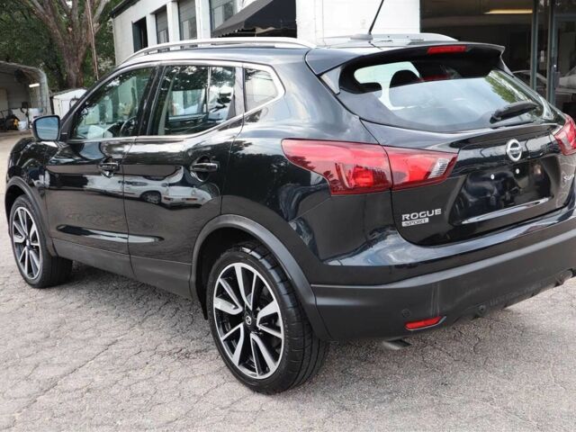 Черный Ниссан Rogue, объемом двигателя 2 л и пробегом 50 тыс. км за 4000 $, фото 5 на Automoto.ua
