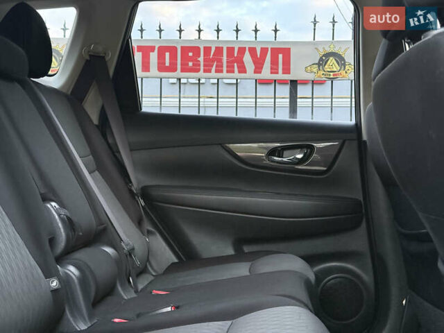 Черный Ниссан Rogue, объемом двигателя 2.49 л и пробегом 143 тыс. км за 17499 $, фото 47 на Automoto.ua
