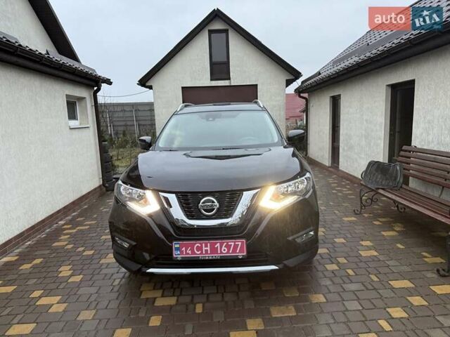 Черный Ниссан Rogue, объемом двигателя 2.49 л и пробегом 139 тыс. км за 14800 $, фото 1 на Automoto.ua