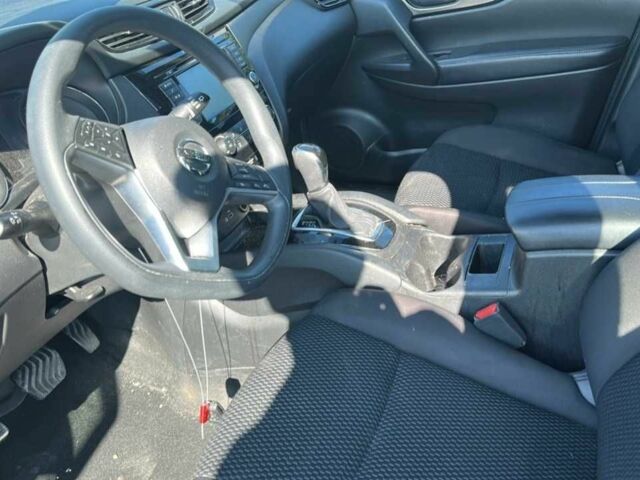 Черный Ниссан Rogue, объемом двигателя 0 л и пробегом 101 тыс. км за 12850 $, фото 7 на Automoto.ua