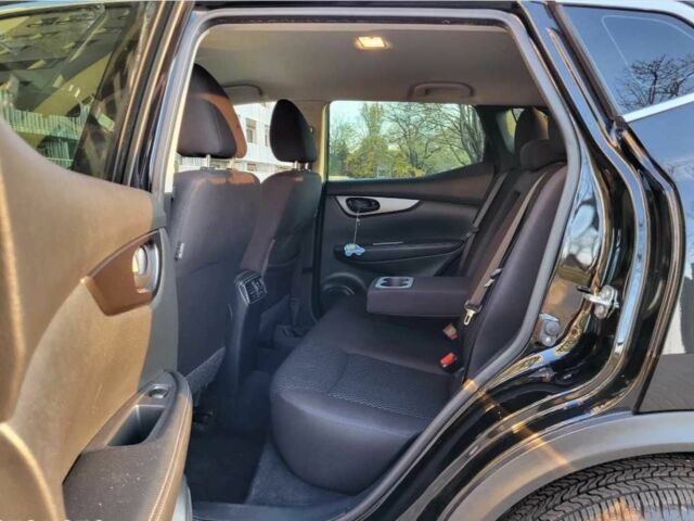 Черный Ниссан Rogue, объемом двигателя 2 л и пробегом 132 тыс. км за 9800 $, фото 13 на Automoto.ua