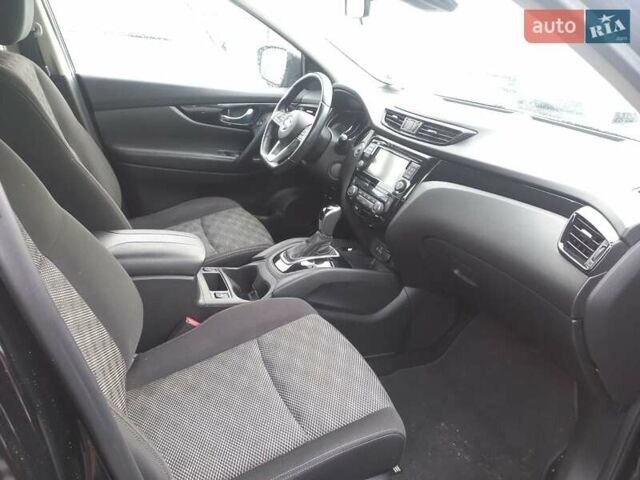 Черный Ниссан Rogue, объемом двигателя 2 л и пробегом 150 тыс. км за 12500 $, фото 8 на Automoto.ua