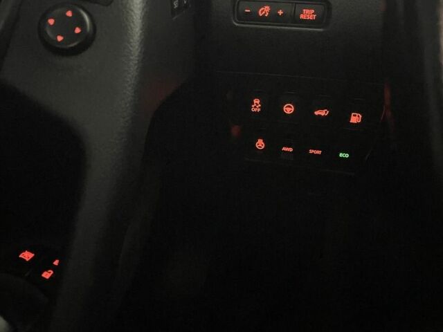 Чорний Ніссан Rogue, об'ємом двигуна 2.5 л та пробігом 69 тис. км за 16450 $, фото 5 на Automoto.ua