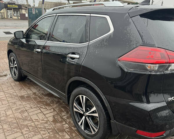 Чорний Ніссан Rogue, об'ємом двигуна 2.49 л та пробігом 31 тис. км за 17777 $, фото 5 на Automoto.ua