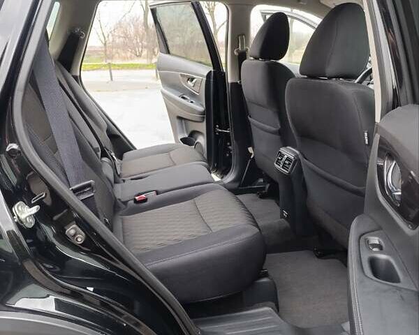 Чорний Ніссан Rogue, об'ємом двигуна 2.49 л та пробігом 68 тис. км за 17700 $, фото 35 на Automoto.ua