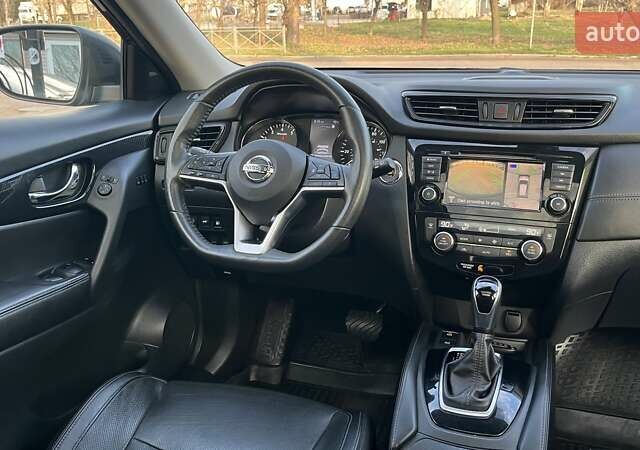 Черный Ниссан Rogue, объемом двигателя 2.49 л и пробегом 96 тыс. км за 16800 $, фото 8 на Automoto.ua