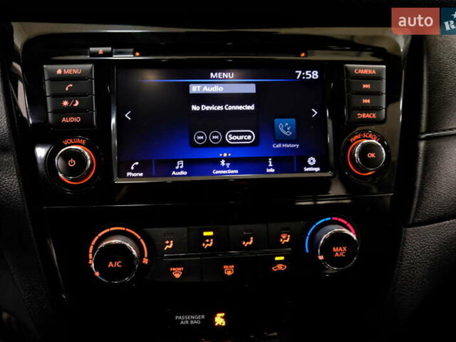 Чорний Ніссан Rogue, об'ємом двигуна 2.5 л та пробігом 79 тис. км за 15700 $, фото 47 на Automoto.ua