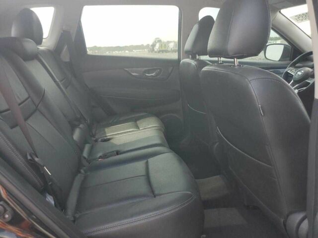 Черный Ниссан Rogue, объемом двигателя 2.5 л и пробегом 59 тыс. км за 2000 $, фото 10 на Automoto.ua