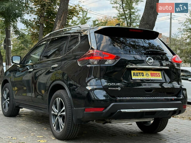 Черный Ниссан Rogue, объемом двигателя 2.49 л и пробегом 143 тыс. км за 17499 $, фото 16 на Automoto.ua