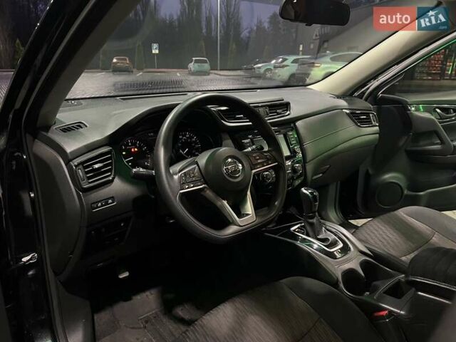 Чорний Ніссан Rogue, об'ємом двигуна 2.49 л та пробігом 138 тис. км за 14999 $, фото 16 на Automoto.ua