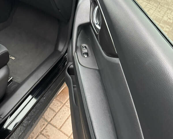 Чорний Ніссан Rogue, об'ємом двигуна 2.49 л та пробігом 31 тис. км за 17777 $, фото 13 на Automoto.ua