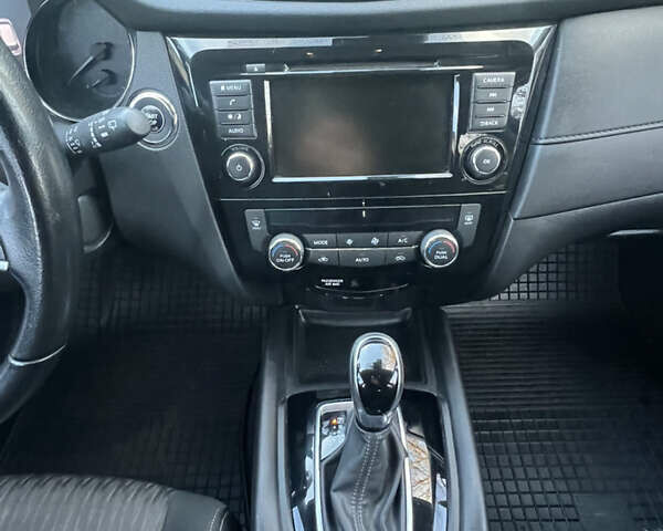 Ниссан Rogue 2019 в Днепре (Днепропетровске) на Automoto.ua Черный Ниссан Rogue, объемом двигателя 2.49 л и пробегом 50 тыс. км за 15900 $, фото 17 на Automoto.ua