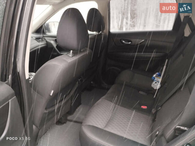 Чорний Ніссан Rogue, об'ємом двигуна 2.49 л та пробігом 257 тис. км за 14700 $, фото 12 на Automoto.ua