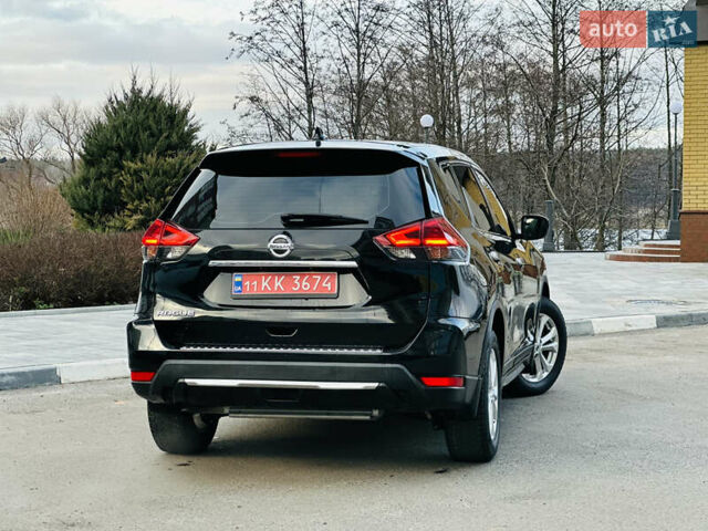 Черный Ниссан Rogue, объемом двигателя 2.49 л и пробегом 105 тыс. км за 14500 $, фото 4 на Automoto.ua