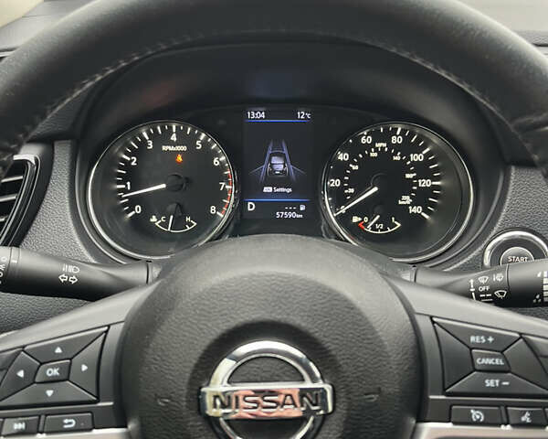 Черный Ниссан Rogue, объемом двигателя 2.49 л и пробегом 58 тыс. км за 16000 $, фото 8 на Automoto.ua