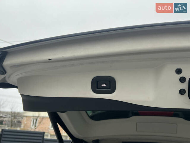 Черный Ниссан Rogue, объемом двигателя 2.5 л и пробегом 92 тыс. км за 16200 $, фото 53 на Automoto.ua