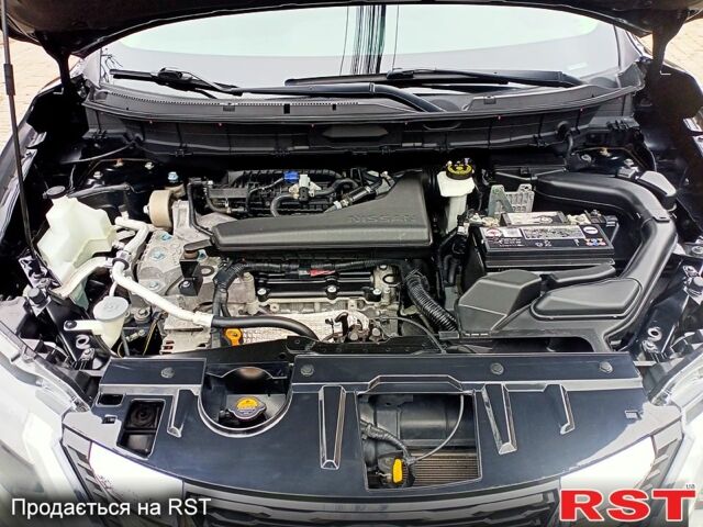 Черный Ниссан Rogue, объемом двигателя 2.5 л и пробегом 114 тыс. км за 16900 $, фото 13 на Automoto.ua