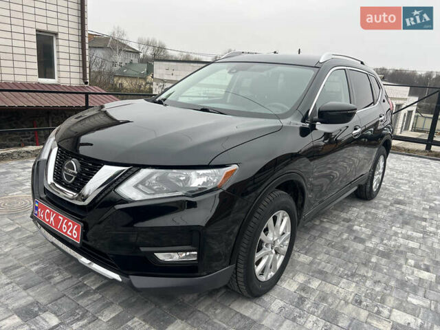 Черный Ниссан Rogue, объемом двигателя 2.5 л и пробегом 92 тыс. км за 16200 $, фото 1 на Automoto.ua