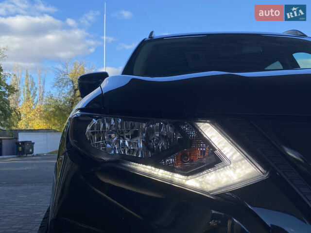 Черный Ниссан Rogue, объемом двигателя 2.49 л и пробегом 112 тыс. км за 16200 $, фото 20 на Automoto.ua