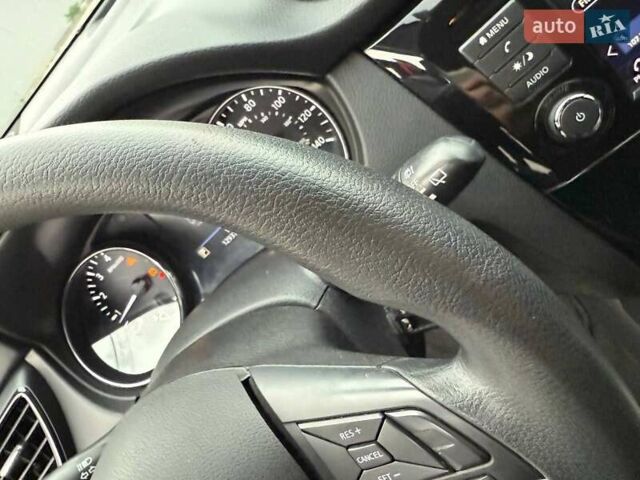 Черный Ниссан Rogue, объемом двигателя 2.49 л и пробегом 129 тыс. км за 13700 $, фото 38 на Automoto.ua