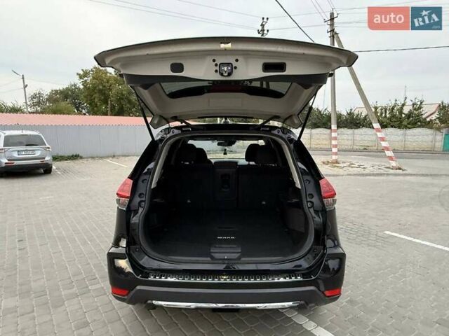 Черный Ниссан Rogue, объемом двигателя 2.49 л и пробегом 129 тыс. км за 13700 $, фото 60 на Automoto.ua