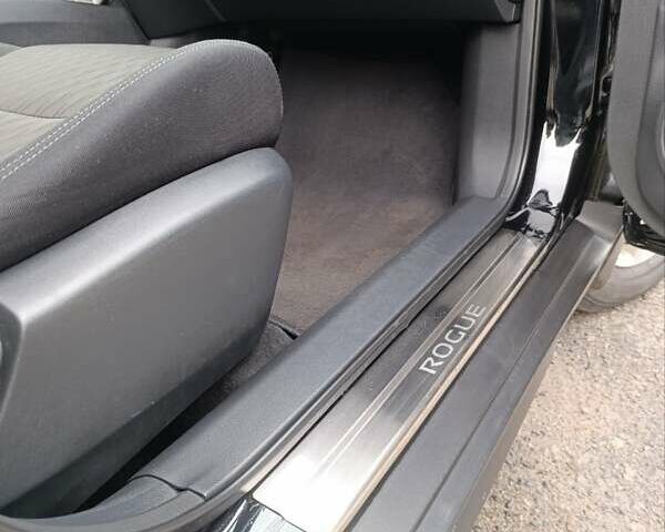 Чорний Ніссан Rogue, об'ємом двигуна 2.49 л та пробігом 68 тис. км за 17700 $, фото 61 на Automoto.ua