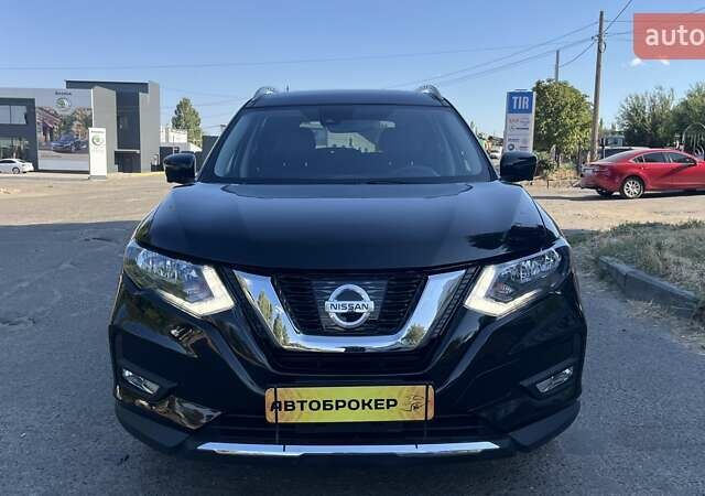 Черный Ниссан Rogue, объемом двигателя 2.49 л и пробегом 96 тыс. км за 16500 $, фото 1 на Automoto.ua