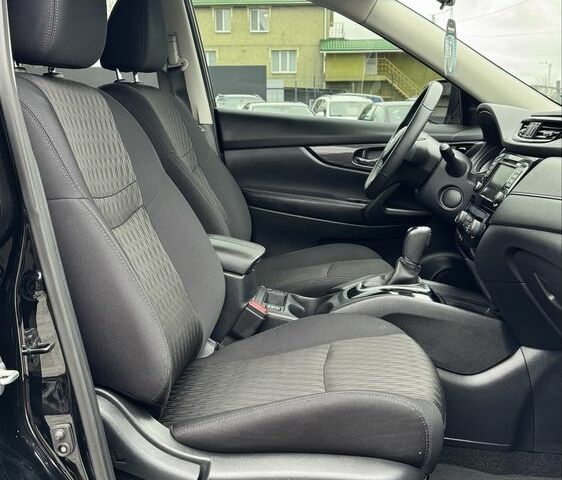 Черный Ниссан Rogue, объемом двигателя 2.5 л и пробегом 123 тыс. км за 16600 $, фото 20 на Automoto.ua