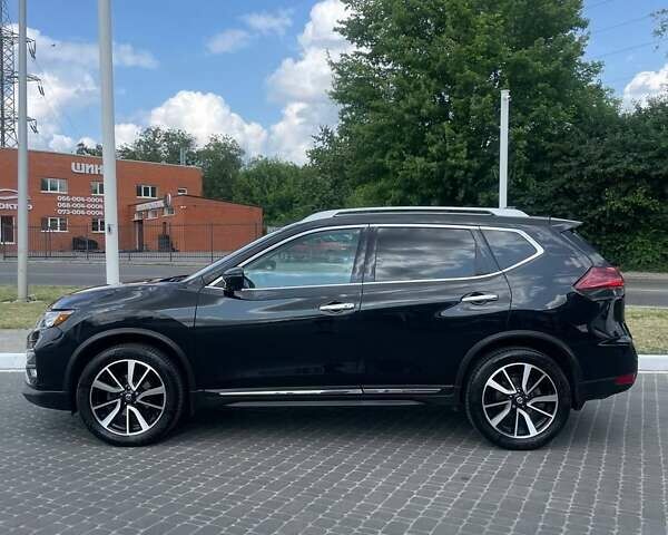 Черный Ниссан Rogue, объемом двигателя 2.49 л и пробегом 190 тыс. км за 20500 $, фото 7 на Automoto.ua