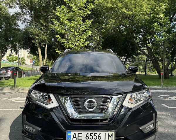 Черный Ниссан Rogue, объемом двигателя 2.5 л и пробегом 82 тыс. км за 17750 $, фото 2 на Automoto.ua