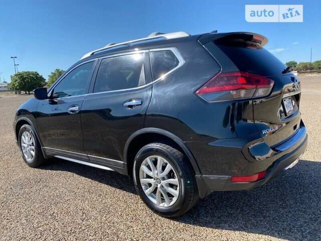 Черный Ниссан Rogue, объемом двигателя 2.5 л и пробегом 149 тыс. км за 3000 $, фото 2 на Automoto.ua