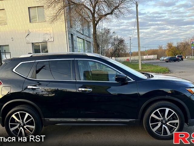 Черный Ниссан Rogue, объемом двигателя 2.5 л и пробегом 96 тыс. км за 16800 $, фото 2 на Automoto.ua