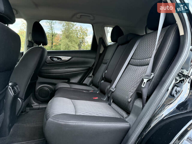 Черный Ниссан Rogue, объемом двигателя 2.49 л и пробегом 143 тыс. км за 17499 $, фото 44 на Automoto.ua