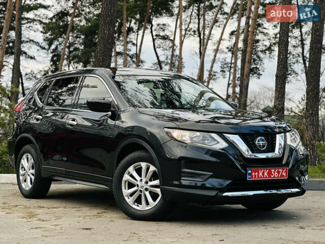 Черный Ниссан Rogue, объемом двигателя 2.49 л и пробегом 105 тыс. км за 14500 $, фото 3 на Automoto.ua