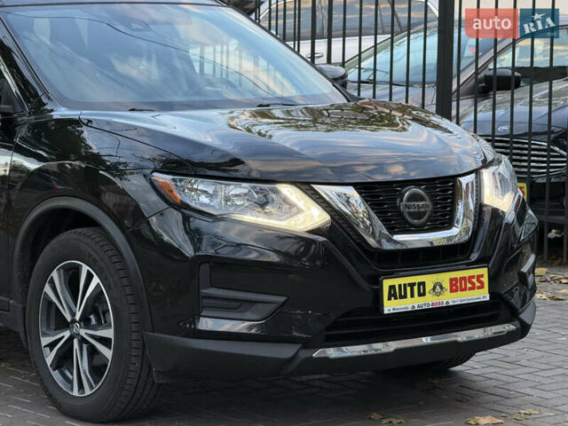Черный Ниссан Rogue, объемом двигателя 2.49 л и пробегом 143 тыс. км за 17499 $, фото 15 на Automoto.ua