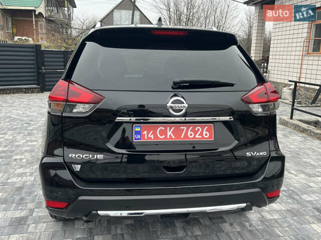Черный Ниссан Rogue, объемом двигателя 2.5 л и пробегом 92 тыс. км за 16200 $, фото 10 на Automoto.ua