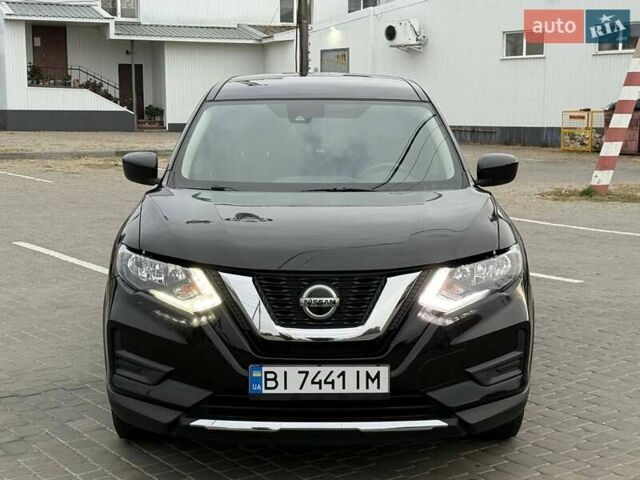 Черный Ниссан Rogue, объемом двигателя 2.49 л и пробегом 129 тыс. км за 13700 $, фото 3 на Automoto.ua